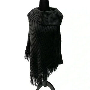 Vintage Poncho Cable Knit Fringe Trim Black Turtleneck Small Medium